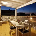 Pietra Di Luna Relaxing Private Terrace Lägenhet